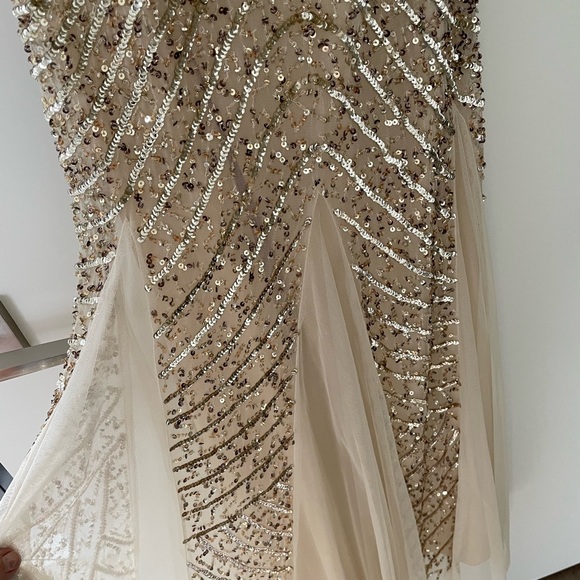 Aidan Mattox formal long gold beaded dress evening gown - Picture 9 of 14